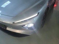SAIC Roewe D7 EV 510km Rear-Wheel Drive Excellence Edition - ფოტო 18