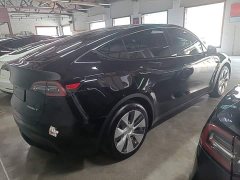 Tesla Model Y Rear-Wheel Drive - ფოტო 6