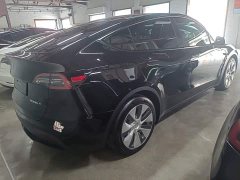 Tesla Model Y Rear-Wheel Drive - ფოტო 7