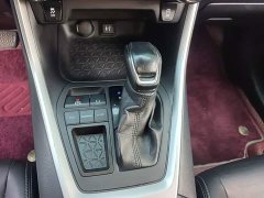 Toyota Vlanda 2021 2.0L CVT FWD Luxury - ფოტო 14