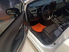 Toyota Corolla Hybrid 1.8H E-CVT Luxury - ფოტო 16