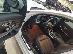BMW 3 Series 320Li M Sport Package - ფოტო 12