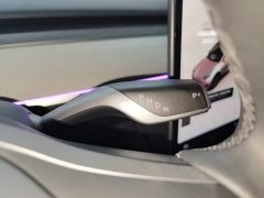 Tesla Model Y Rear-Wheel Drive - ფოტო 14