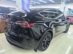 Tesla Model Y Rear-Wheel Drive - ფოტო 7