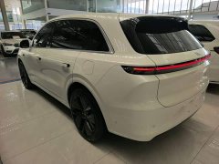 Li Auto L6 Pro - ფოტო 5