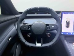 Xiaomi YU7 Four-Wheel Drive Pro - ფოტო 7