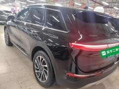 Lincoln Explorer 2.0T Two-Wheel Drive Premium - ფოტო 5