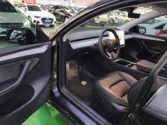 Tesla Model Y Rear-Wheel Drive - ფოტო 16