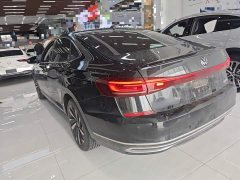 Volkswagen Passat Facelift 330TSI Luxury - ფოტო 5