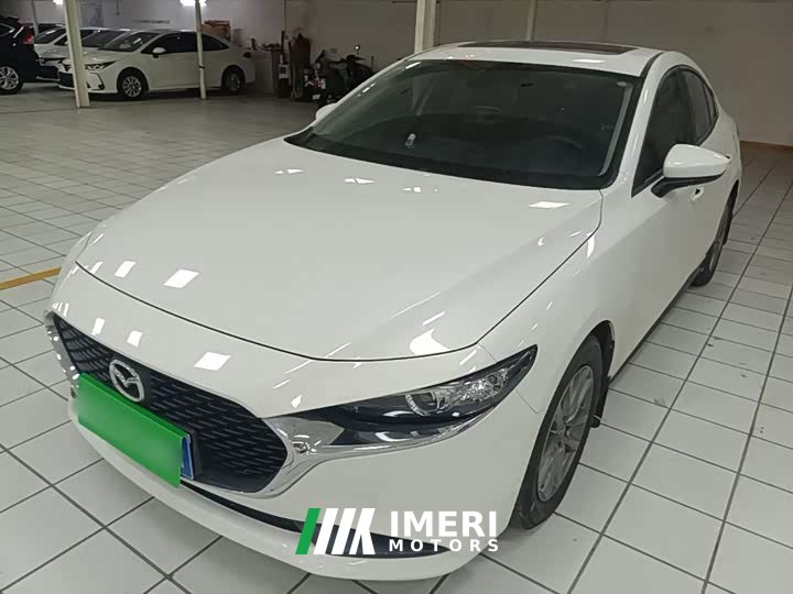 Mazda3 Axela 2020 1.5L Automatic Comfort Sunroof Edition - автомобиль из Китая