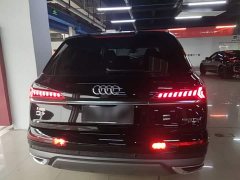 Audi Q7 55 TFSI quattro S line Sport - ფოტო 6