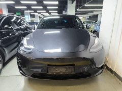 Tesla Model Y Long Range All-Wheel Drive - ფოტო 3