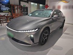 Changan Qiyuan A07 2025 Blue Whale Pure Electric 710 Flagship - ფოტო 1