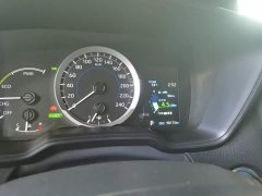 Toyota Corolla Hybrid 1.8H E-CVT Luxury - ფოტო 12