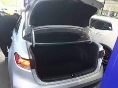 Toyota Corolla Hybrid 1.8H E-CVT Luxury - ფოტო 19