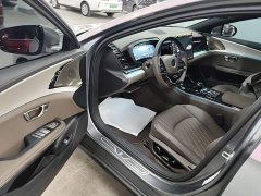 BYD 2025 Han EV 605KM Deluxe - ფოტო 16