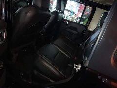 Jeep Wrangler New Energy Four-Door 2.0T 4xe Sahara Trailhawk Edition - ფოტო 17
