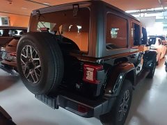 Jeep Wrangler New Energy Four-Door 2.0T 4xe Sahara Trailhawk Edition - ფოტო 7