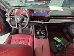 BMW 5 Series 525Li M Sport Package - ფოტო 6