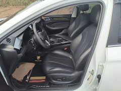 SAIC MG i5 1.5L CVT Star Shine Edition - ფოტო 15