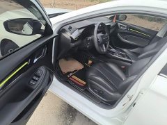 SAIC MG i5 1.5L CVT Star Shine Edition - ფოტო 16
