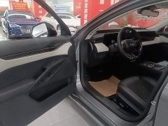 Ford Mondeo Facelift EcoBoost 245 Luxury - ფოტო 12