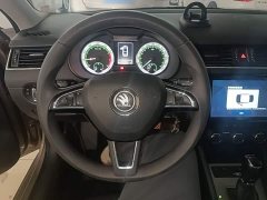 Skoda Octavia 2020 1.5L Automatic Zhixing Luxury Edition - ფოტო 11