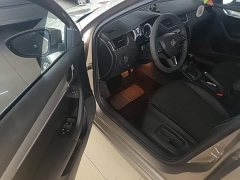 Skoda Octavia 2020 1.5L Automatic Zhixing Luxury Edition - ფოტო 16
