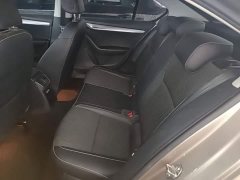 Skoda Octavia 2020 1.5L Automatic Zhixing Luxury Edition - ფოტო 17