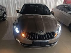 Skoda Octavia 2020 1.5L Automatic Zhixing Luxury Edition - ფოტო 3
