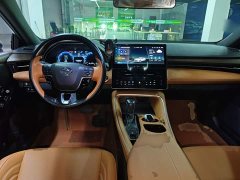 Toyota Avalon 2024 Hybrid 2.0L Luxury - ფოტო 10