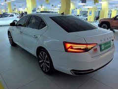 Skoda Superb TSI280 DSG Prestige - ფოტო 5