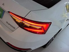 Skoda Superb TSI280 DSG Prestige - ფოტო 8