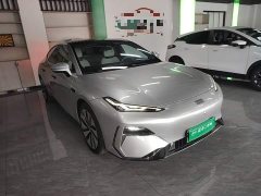 Geely Galaxy E8 665km Rear-Drive Starship Long-Range Edition - ფოტო 4