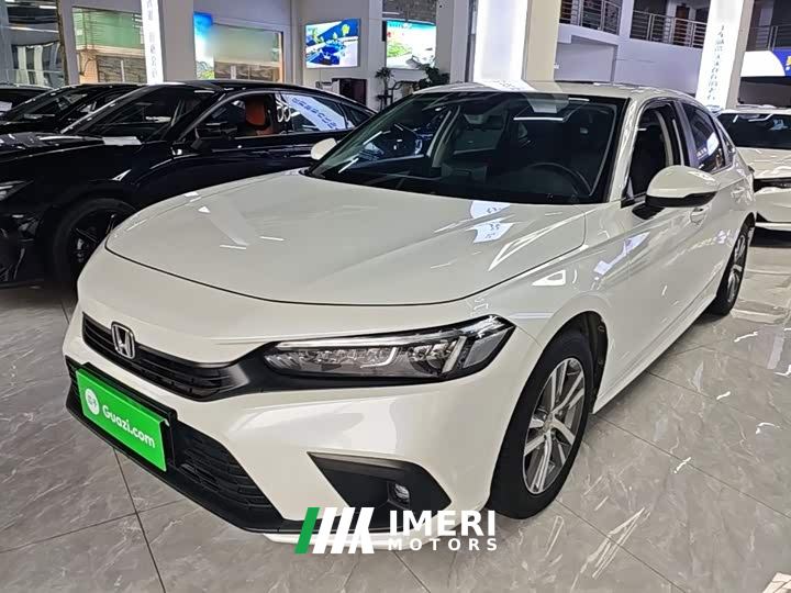 Honda Civic 240TURBO CVT Dynamic Edition