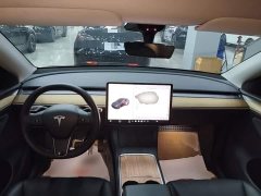 Tesla Model Y Rear-Wheel Drive - ფოტო 10