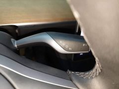 Tesla Model Y Rear-Wheel Drive - ფოტო 14