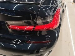 BMW 3 Series 325Li M Sport Package - ფოტო 8