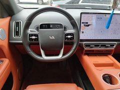 Li Auto L8 Pro - ფოტო 11