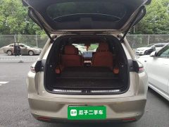 Li Auto L8 Pro - ფოტო 19
