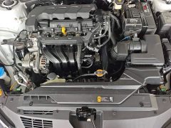 Hyundai Elantra 1.5L CVT Luxury - ფოტო 20