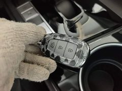 Hyundai Elantra 1.5L CVT Luxury - ფოტო 9