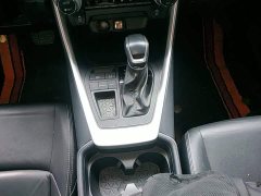 Toyota Vland 2.0L CVT FWD Luxury Plus - ფოტო 14