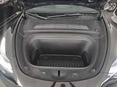 Tesla Model Y Rear-Wheel Drive - ფოტო 20