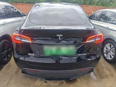 Tesla Model Y Rear-Wheel Drive - ფოტო 6