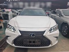 Lexus ES 2020 300h Premium Edition - ფოტო 3