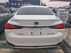 Lexus ES 2020 300h Premium Edition - ფოტო 6