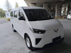 Wuling Yangguang 2024 300km Comfort Passenger Van 75kW - ფოტო 4