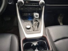 Toyota RAV4 2020 2.0L CVT AWD Premium - ფოტო 14
