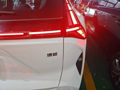 Geely Boyue 2024 1.5TD Smart Connected Plus - ფოტო 8